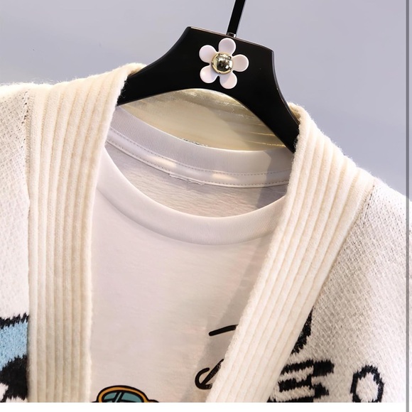 Cartoon Character Knit Cardigan - Picture 2 of 6